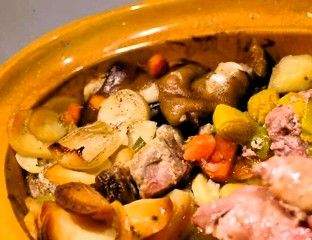 Traditional sauerkraut platter (choucroute garnie)